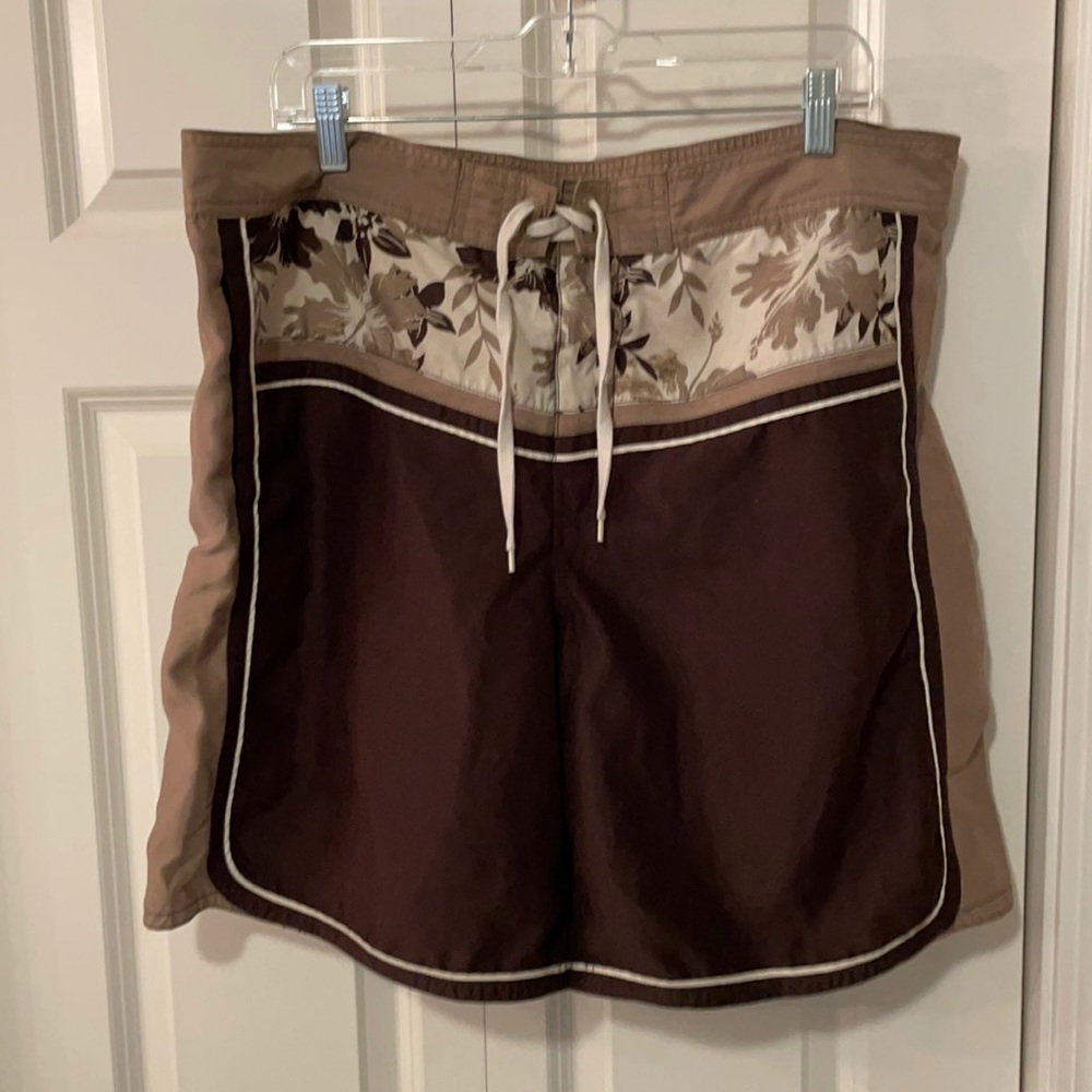 Board shorts